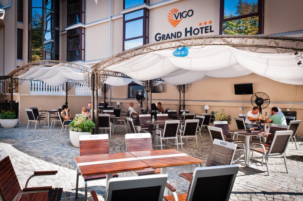 Vigo Grand Hotel Ploieşti Esterno foto