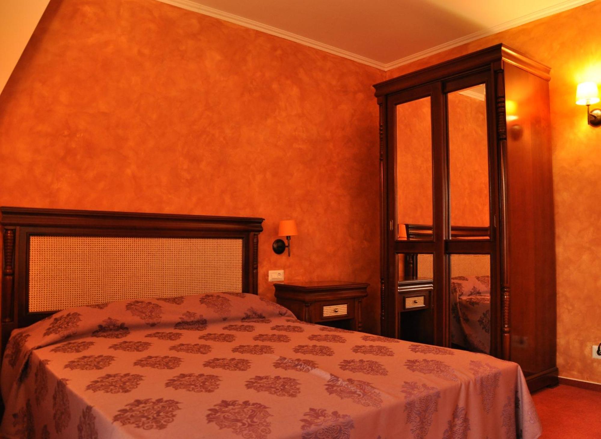 Vigo Grand Hotel Ploieşti Camera foto