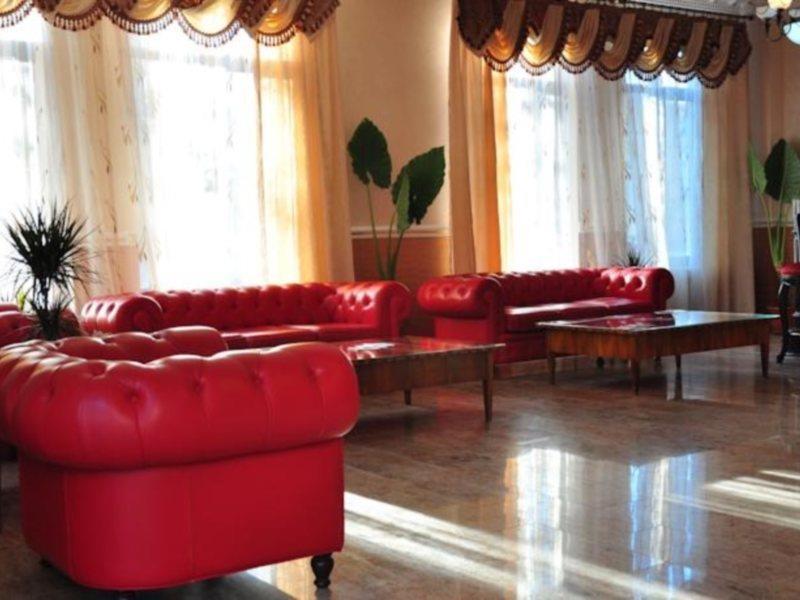 Vigo Grand Hotel Ploieşti Esterno foto
